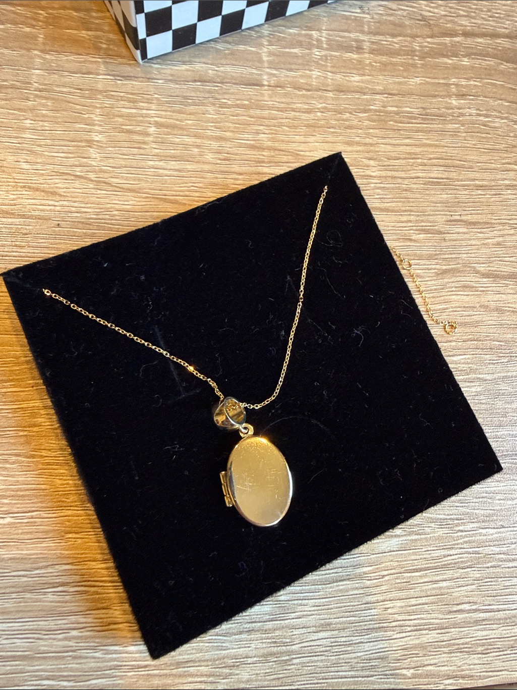 Stone And Strand 14k Yellow Gold Locket Precious Moments Necklace — image 3 of 8